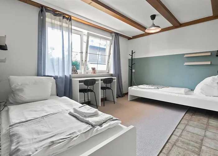 Flatista Homes - *